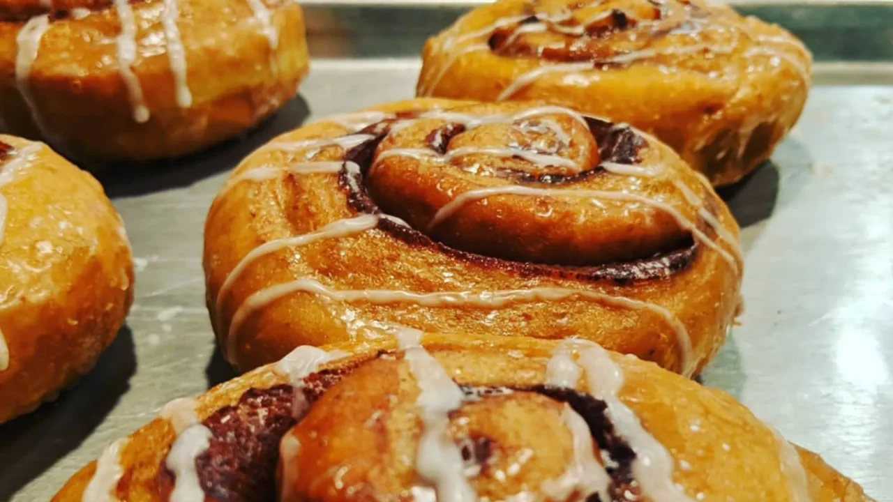 Bob's Donut & Pastry Shop